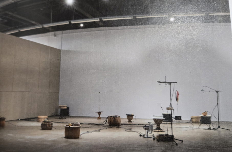 제14회 광주비엔날레 <물처럼 부드럽고 여리게